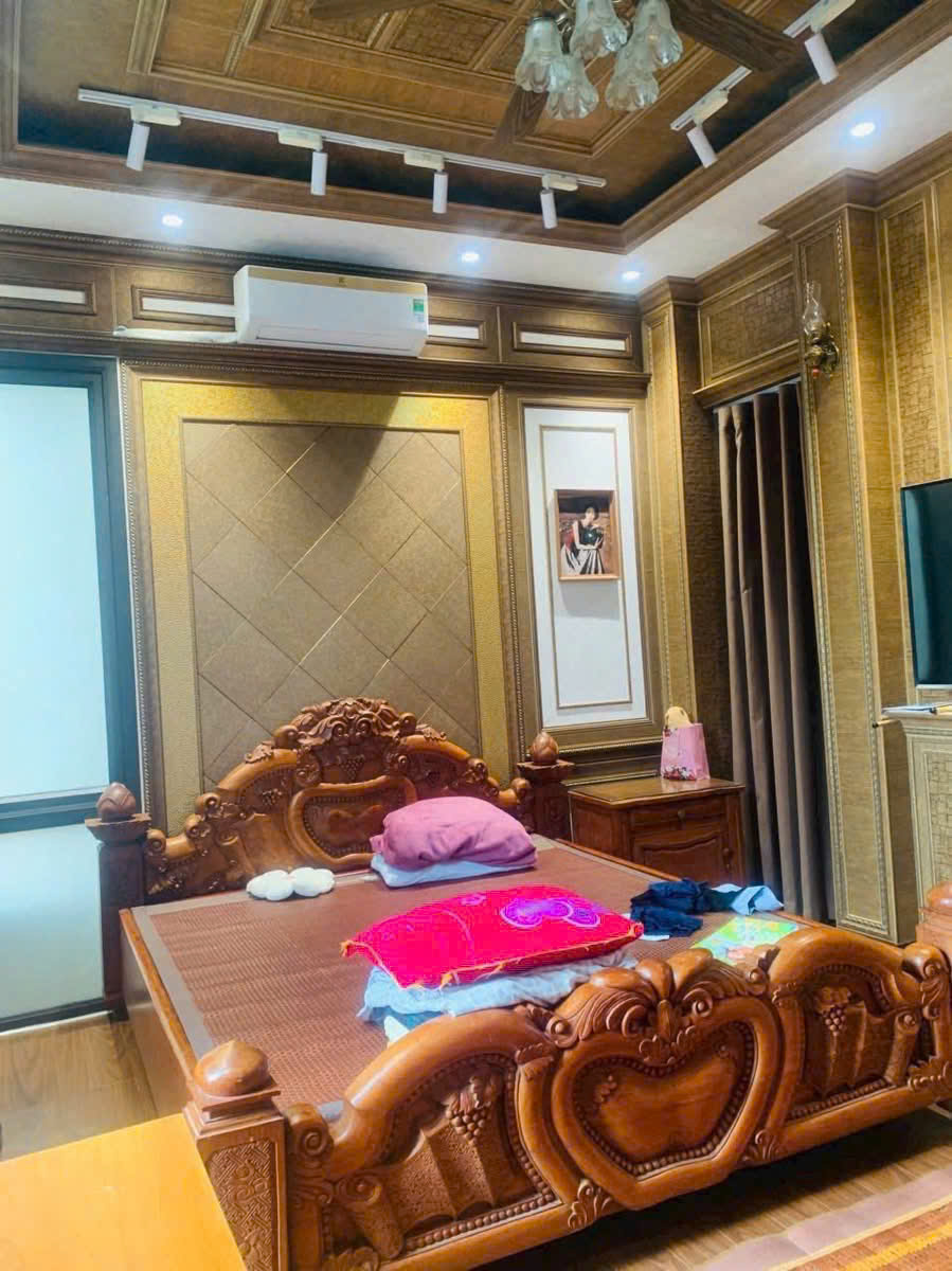 Bán nhà mặt phố Bà Triệu Thanh Hóa 80m2, mặt tiền 5m, kinh doanh đắc địa