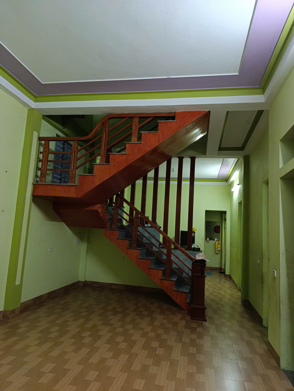 Bán nhà mái bằng 178m2 mặt tiền 9m tại Đông Tiến, Đông Sơn - giá 1,8 tỷ
