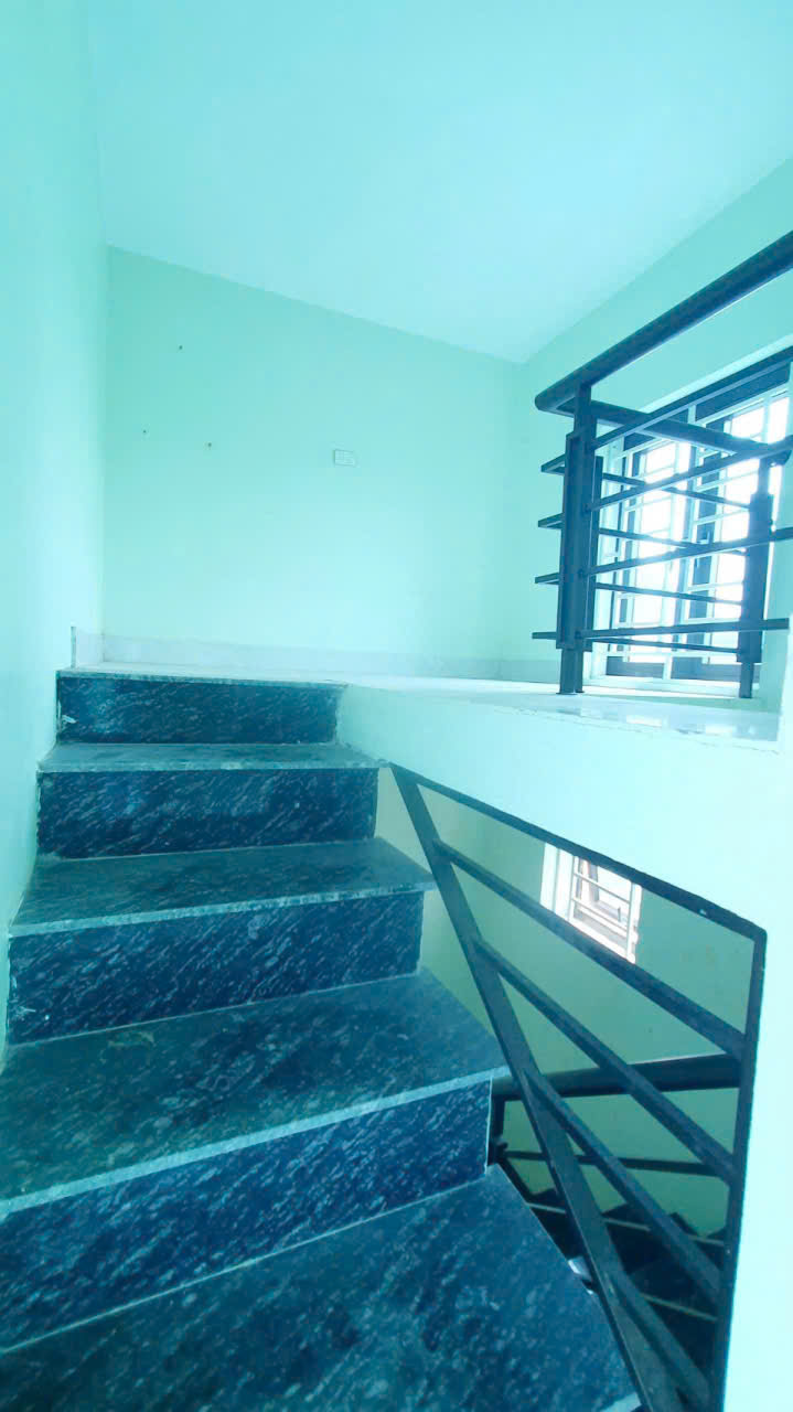 Bán nhà 2 tầng 153m2 tại Quảng Cát Thanh Hóa, sổ hồng, giá 1,35 tỷ