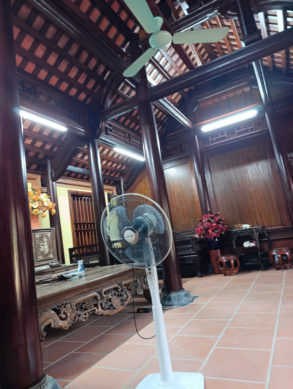 Bán biệt thự liền kề 300m2 tại ngã tư Rừng Thông, Đông Sơn - mặt tiền 15m, sổ hồng