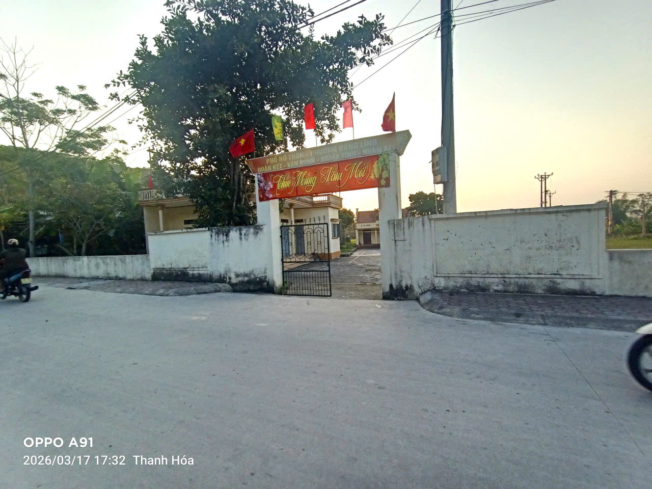 Bán đất Đông Lĩnh Thanh Hóa 276m2 mặt tiền 11m, đường 7m, sổ hồng