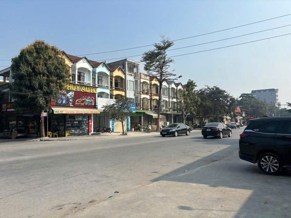 Bán nhà mặt phố Dương Đình Nghệ 102m2, đường 24m, vị trí kinh doanh đắc địa Thanh Hóa