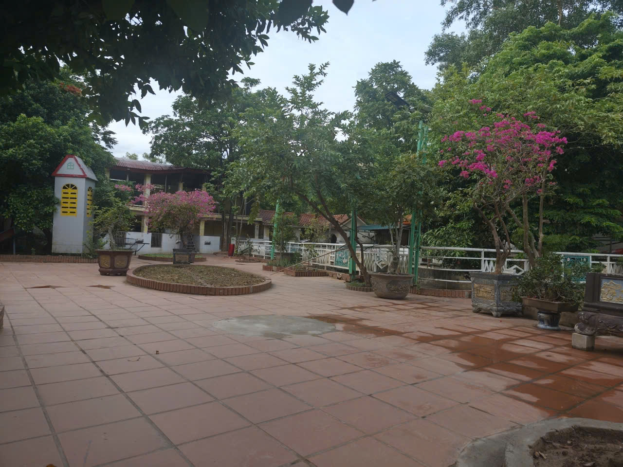 Bán kho nhà xưởng 2700m2 mặt Quốc lộ 1A Thanh Hóa, mặt tiền 50m, sổ hồng
