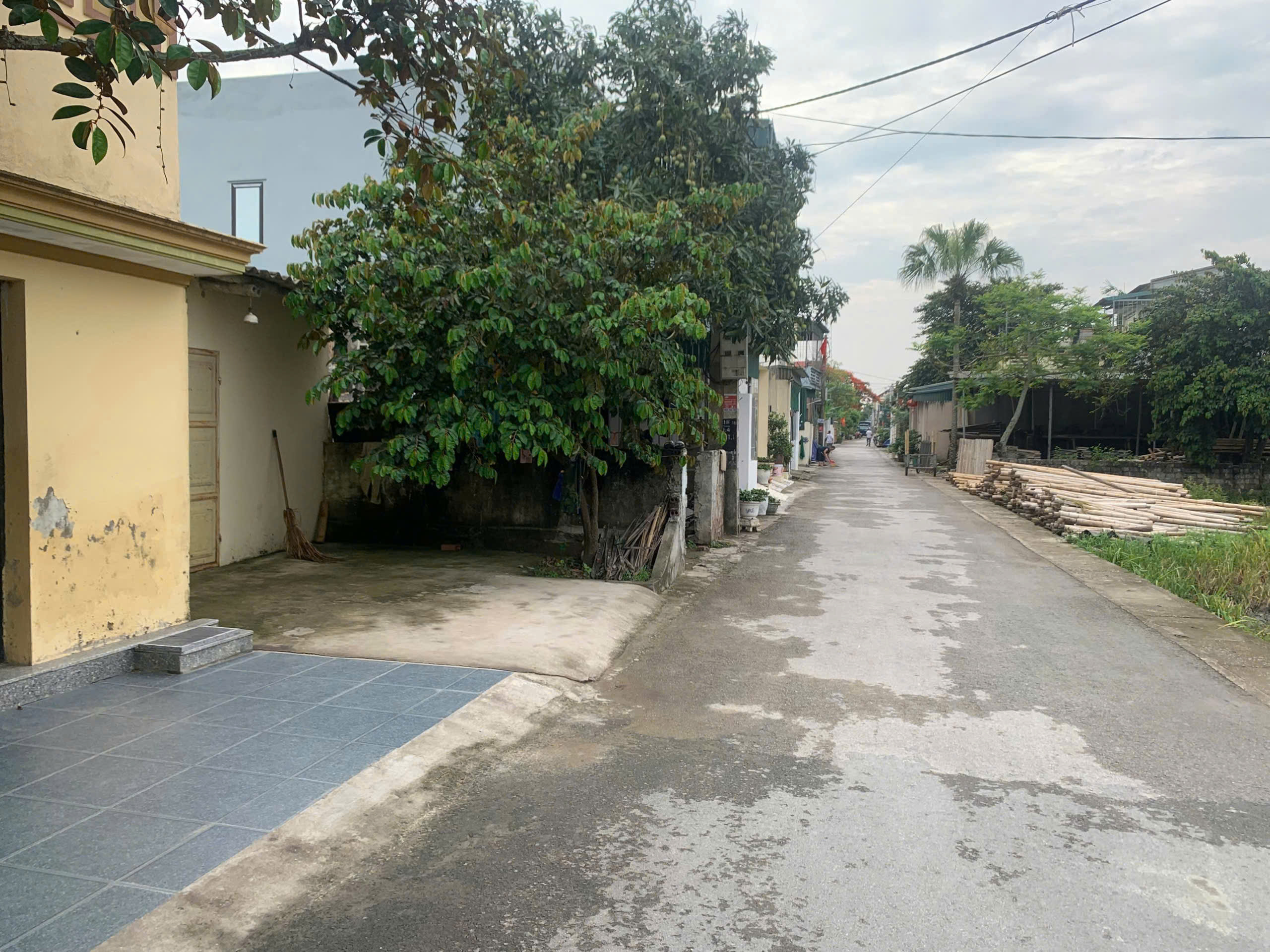 Bán đất 60m2 Quảng Thành Thanh Hóa, mặt tiền 6.9m gần Đại học HDU
