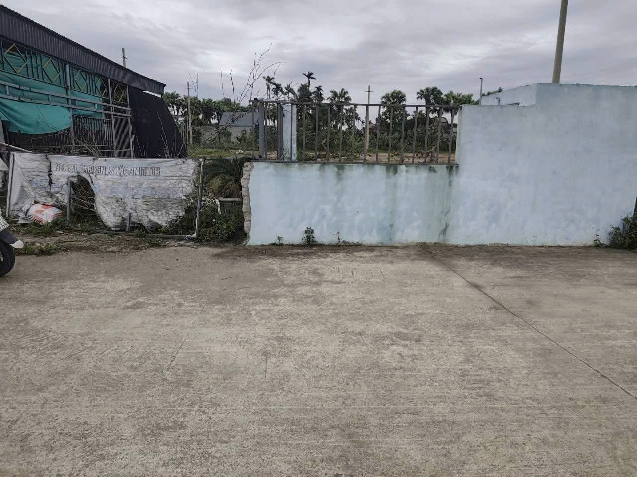 Bán đất 600m2 mặt tiền 20m tại thị trấn Tân Phong, Quảng Xương – đường 8m, sổ hồng