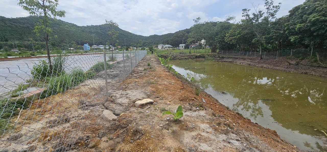 Bán đất 2 mặt tiền view công viên MB Đồng Nhưng, Rừng Thông, Đông Sơn - 1.620,7m2 giá 5,9 tỷ