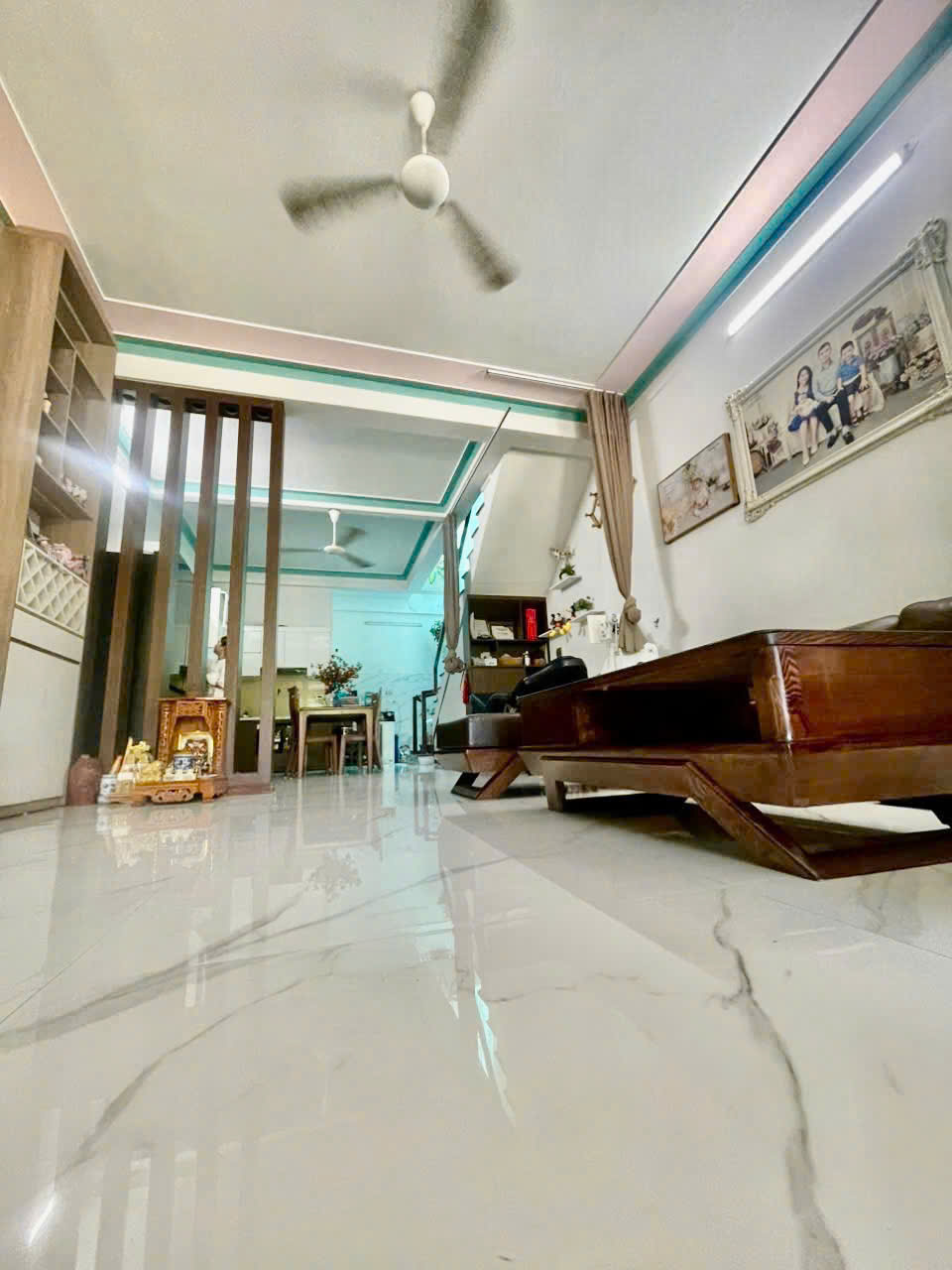 Bán Nhà 2,5 Tầng Trục Chính Ngọc Mai Đông Vệ, 81m2, Mặt Tiền 5m, Đường 6m