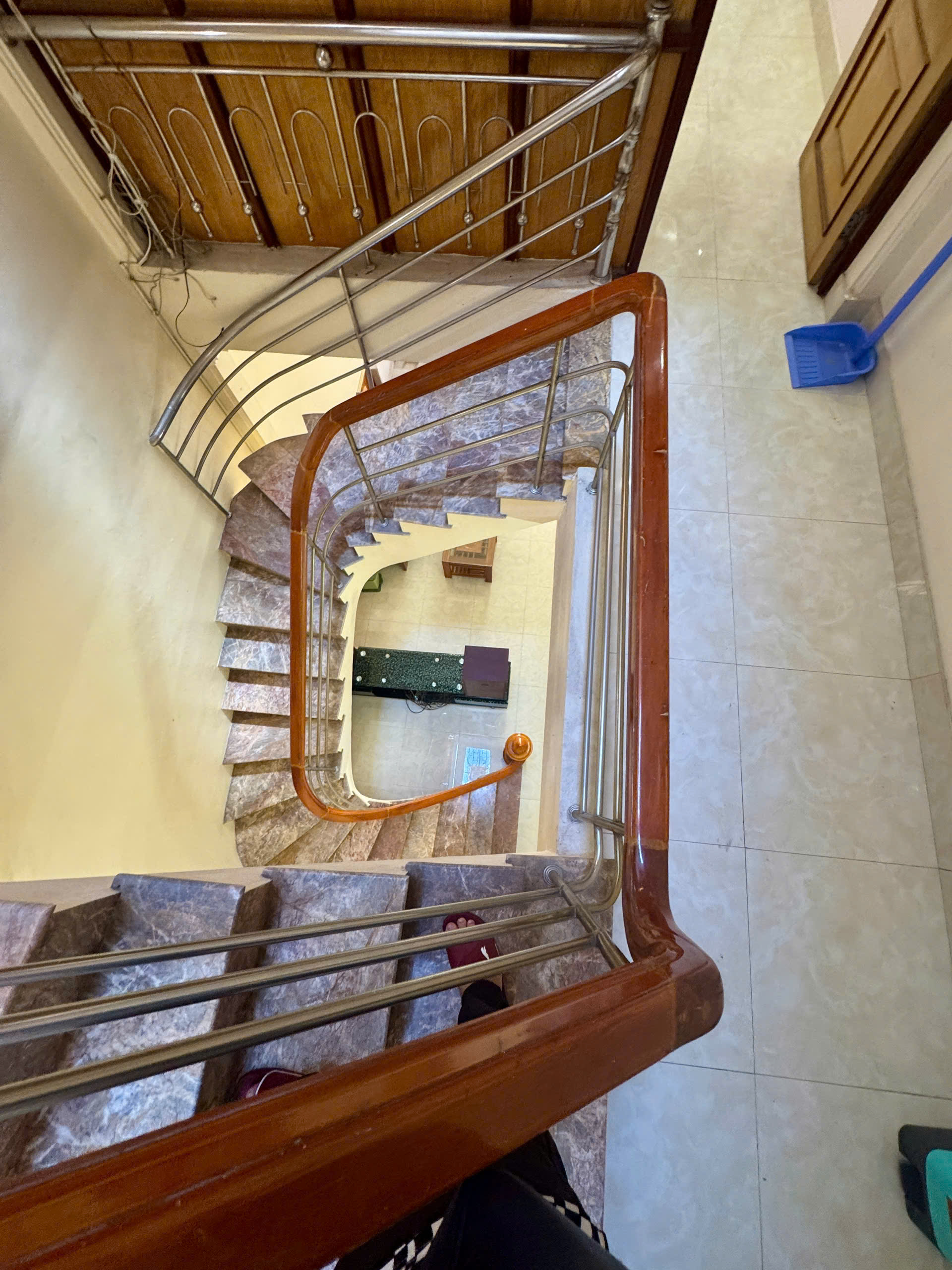 Bán nhà 3 tầng trục chính Thọ Hạc, Thanh Hóa - 58m2, đường 10.5m, sổ hồng