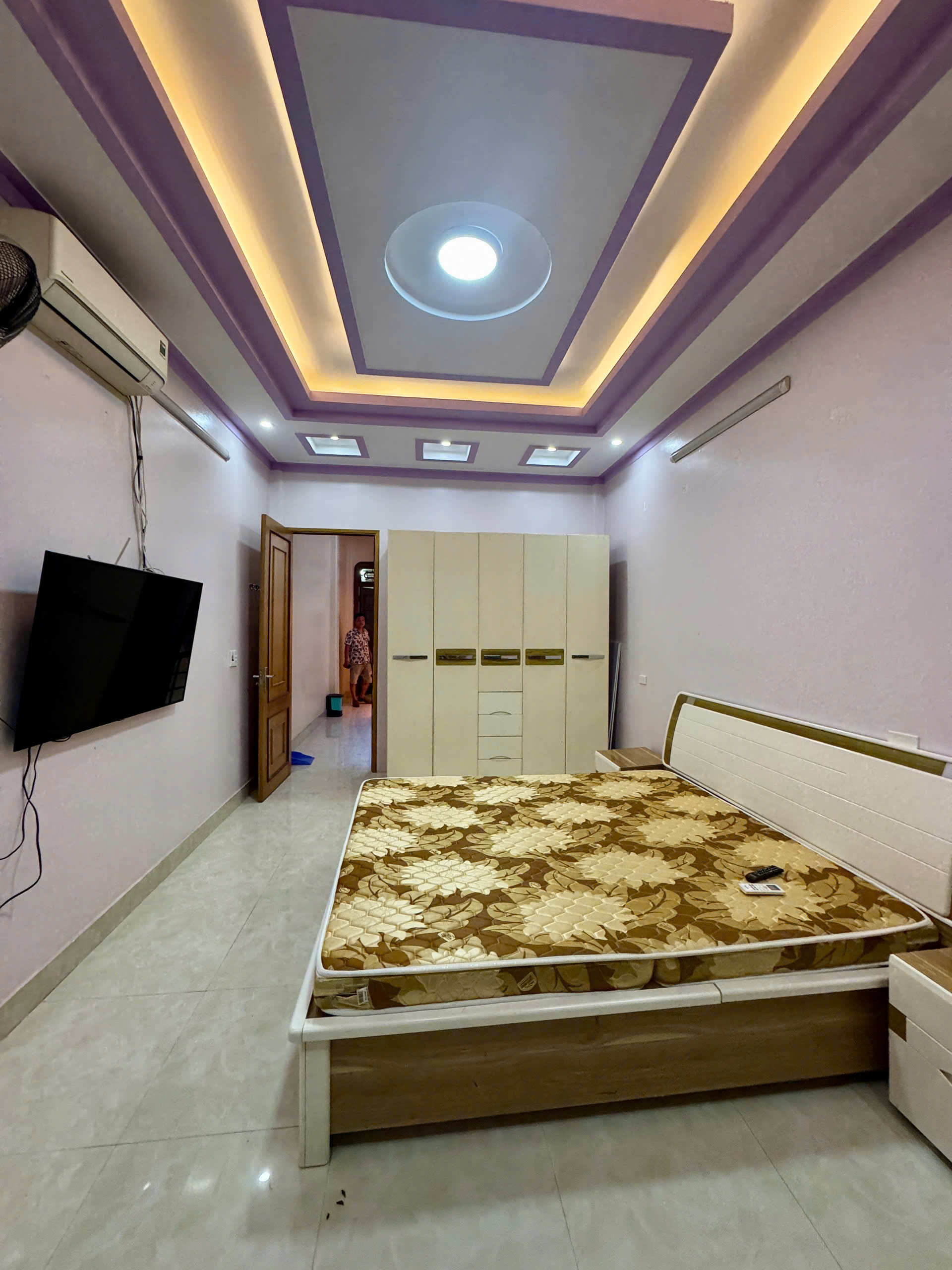 Bán nhà 3 tầng trục chính Thọ Hạc, Thanh Hóa - 58m2, đường 10.5m, sổ hồng